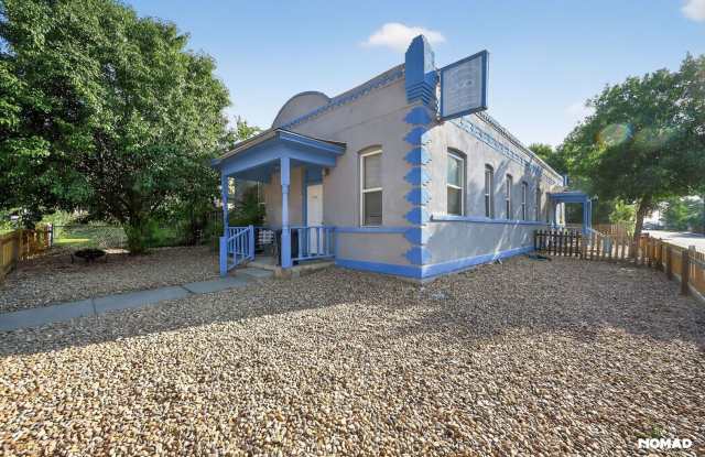 Photo of Charming 3BR Duplex in Denver