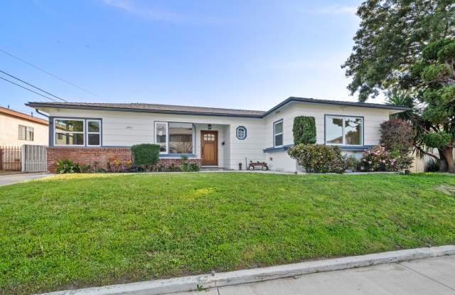 4538 Orchid Dr - 4538 Orchid Drive, View Park-Windsor Hills, CA 90043