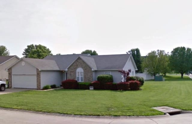 920 MAYFAIR Drive - 920 Mayfair Dr, St. Clair County, IL 62221