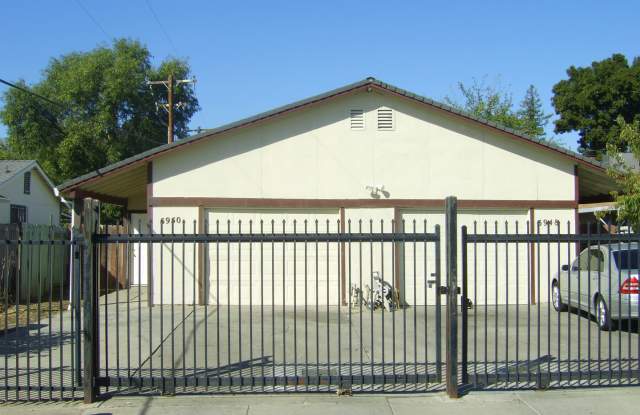 Photo of Nice 3BR duplex with some utilities included