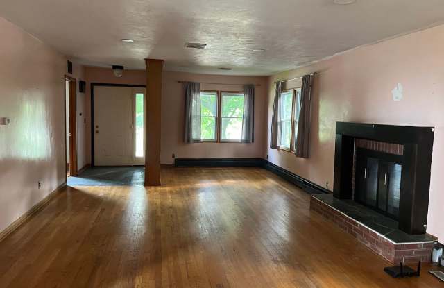 HOUSE IN WEST LAFAYETTE SCHOOL DISTRICT