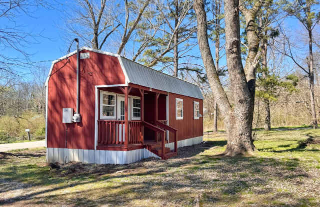 Studio Tiny home in West Batesville