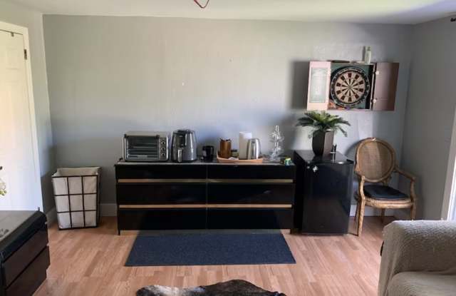 395 Northwest 23rd Street