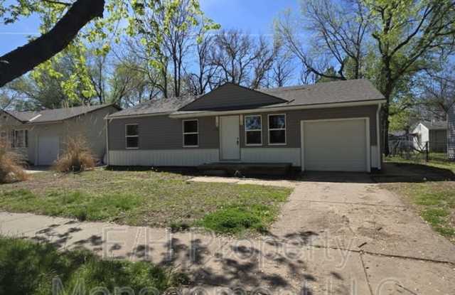 1121 Luther East