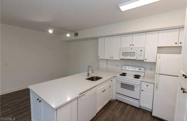 6481 Aragon Way unit: 101