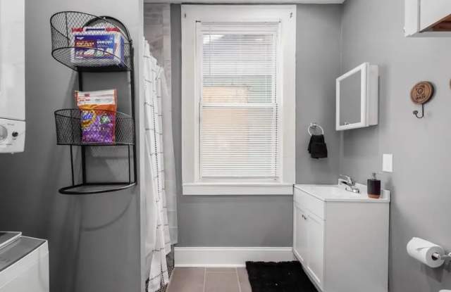 363 East Gates Street - 1