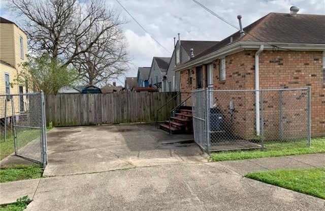 2841 O'REILLY Street