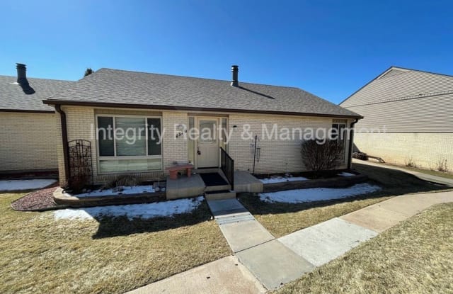 4376 W Pondview Dr - 4376 West Pondview Drive, Columbine, CO 80123