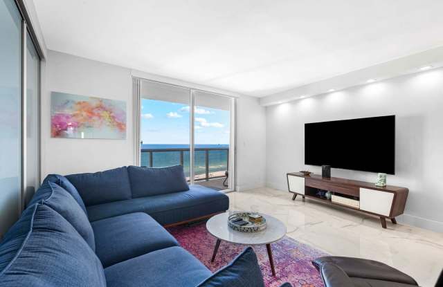 Photo of 6039 Collins Avenue