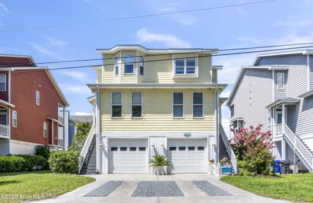 Photo of 316 Columbia Avenue unit: 1