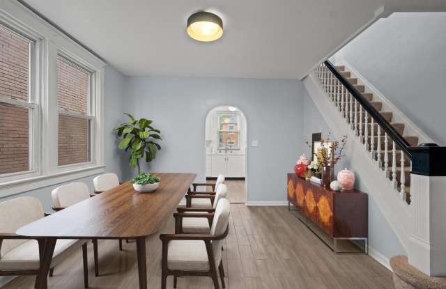 210 Lafayette Avenue