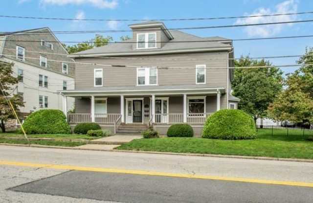 28 South St