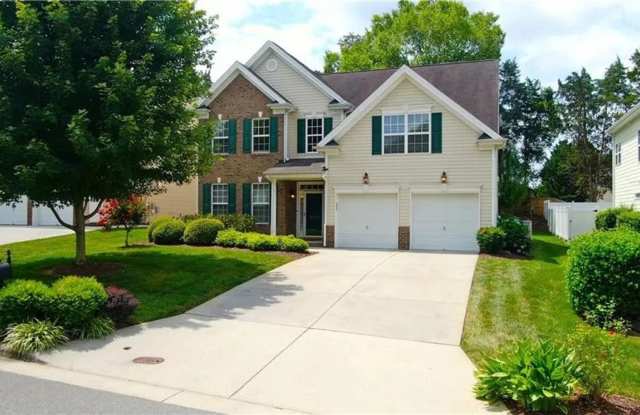 ***Ready to move in ***