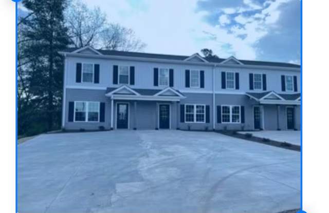 Room in 3 Bedroom Home at Filbert St