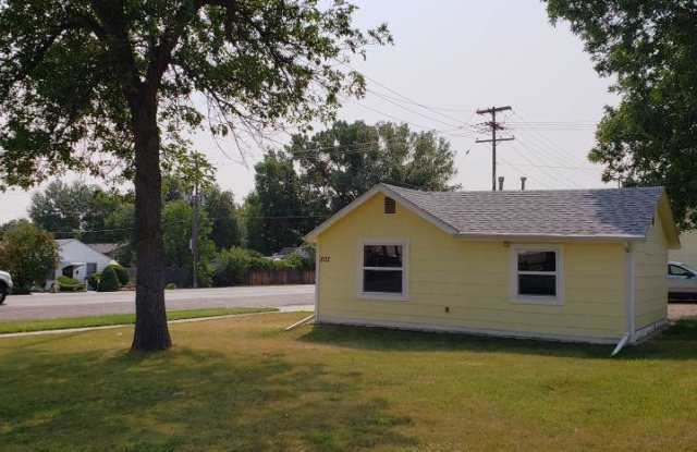 Photo of 802 Howard Ave