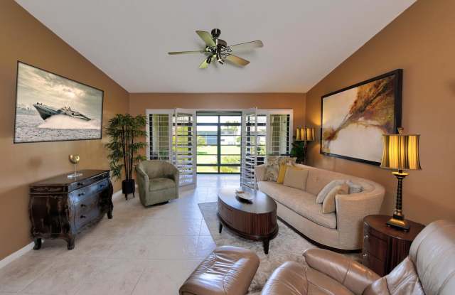 Photo of 3071 S.e. Aster Ln