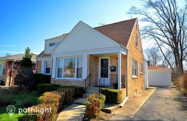 229 Harlem Avenue
