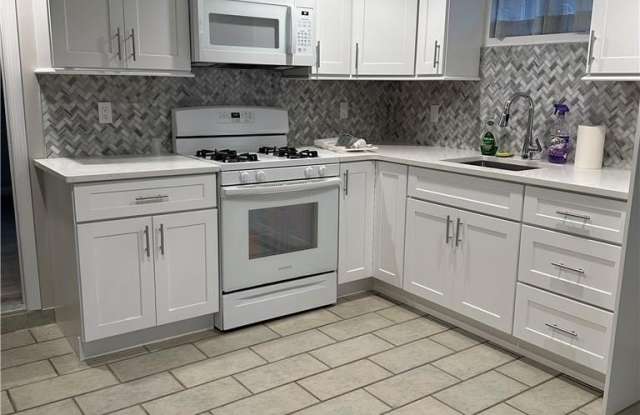 Photo of 123 Underhill Avenue