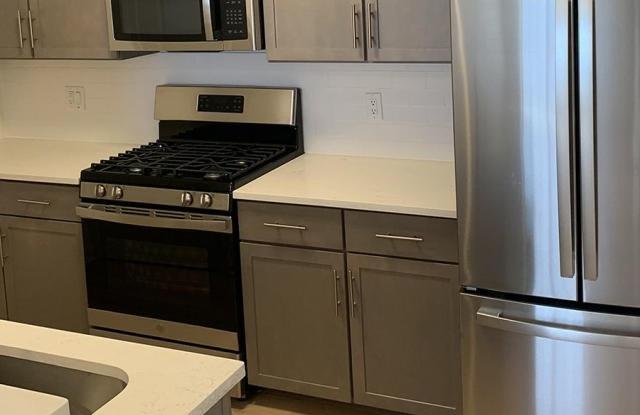 1100 Meadows Dr Unit C21