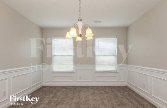 2711 Gusty Lane