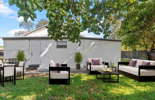 Photo of 1829 NW 62nd Ter