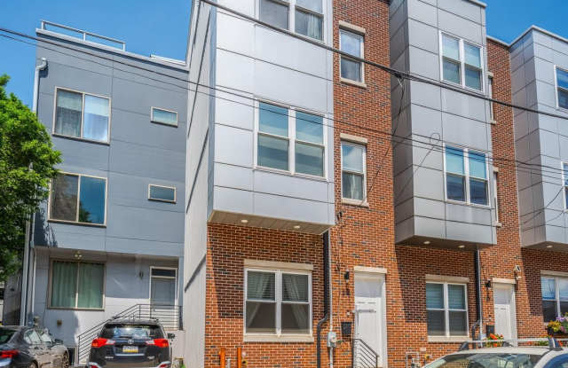 129 W ALLEN STREET