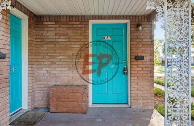 3817 Parkwood Street - B