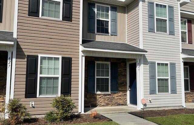 Photo of 429 Falls Cove