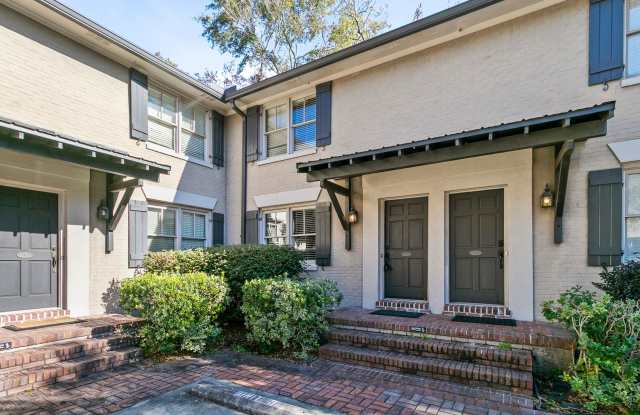 552 Savannah Hwy - Unit 4