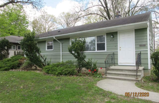 4711 Warsaw - 4711 Warsaw Street, Fort Wayne, IN 46806