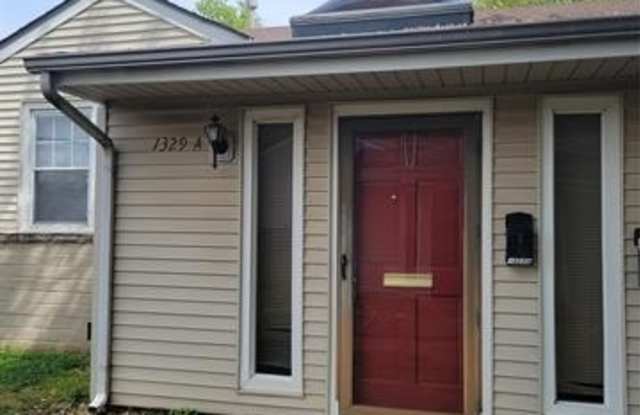 1329 E 38th Street