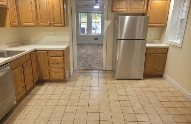 Photo of 337 Fairport Rd.