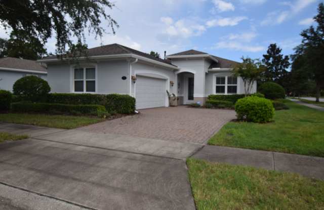 3 Bedroom, 2.5 Bath Single Family Home at 132 Amanthus Ct. DeLand, FL 32724