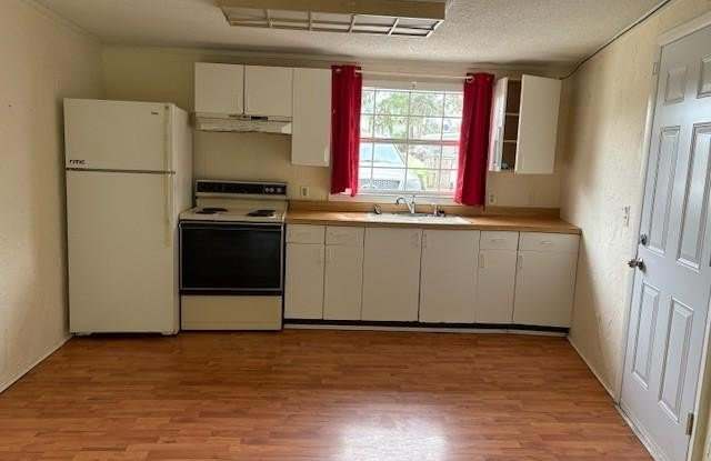 2135 East Camp N Comfort Lane