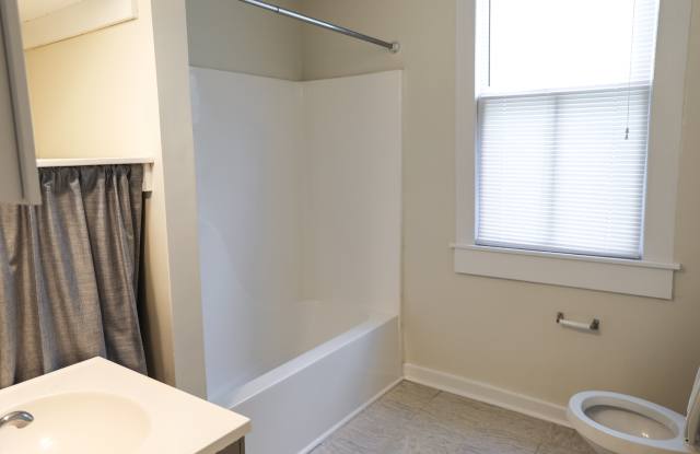 561 Rutledge Avenue - 2