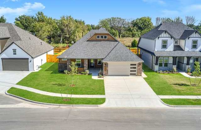 Photo of 16153 S 90 Avenue