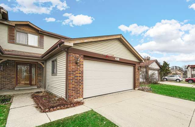446 Irvine Court