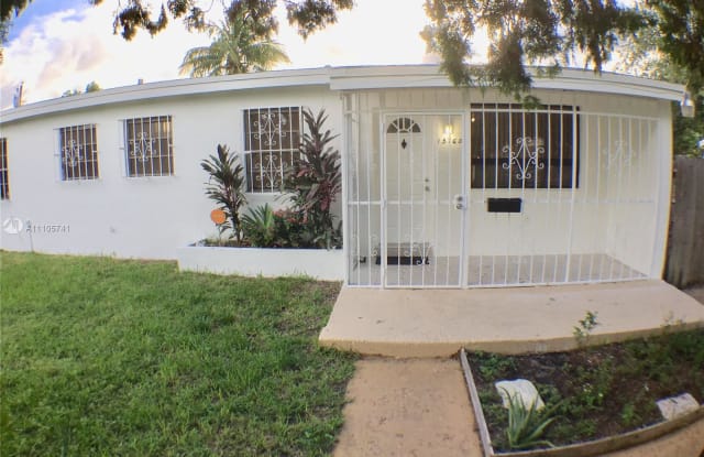 15760 NE 15th Ct - 15760 NE 15th Ct, North Miami Beach, FL 33162