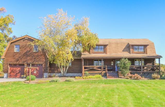 Photo of 618 Clapp Hill Road