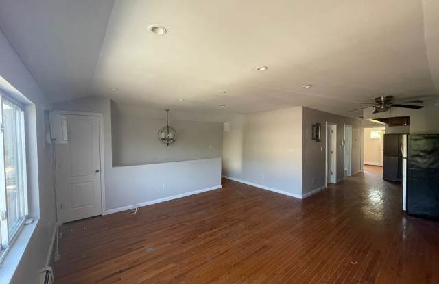 146-00 Springfield Boulevard