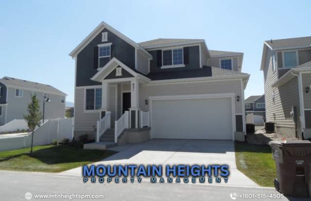 831 West Jayda Lyn Court