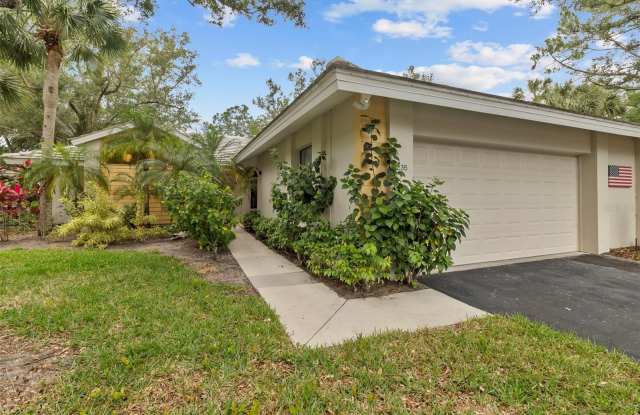 235 SOUTHAMPTON LANE