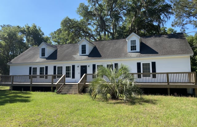 32 McLane Street - 32 Mclane, Beaufort County, SC 29920