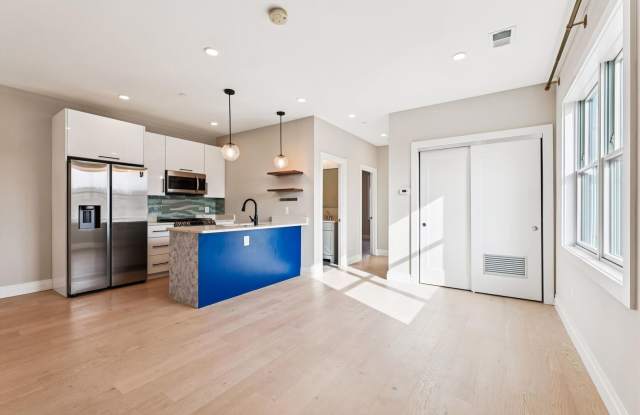 Photo of 2BR/1BA Flat w/ private rooftop  green space located in the H Street Corridor of Northeast D.C.