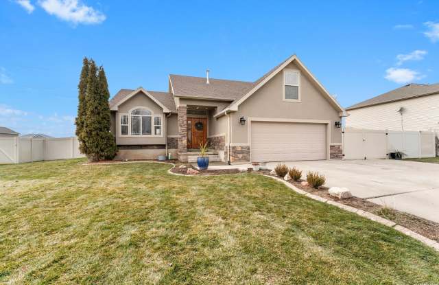 171 West Morningside Drive - 171 West Morningside Drive, Farmington, UT 84025