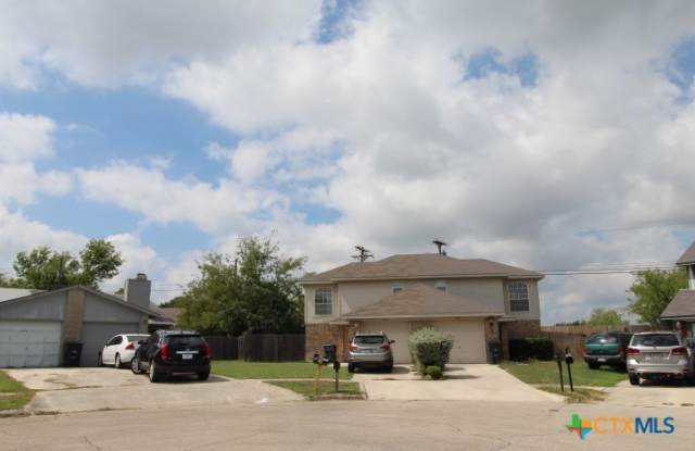2412 Skylark Circle