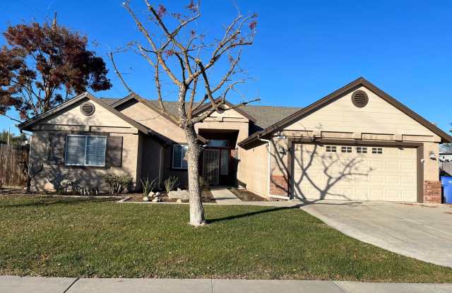 686 Millbrook Street