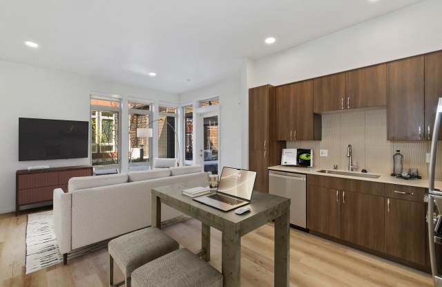 Oliver Bainbridge Island