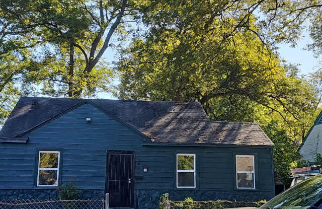 2809 Arlington Avenue