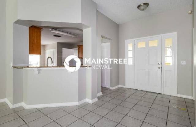 1123 Bloom Hill Avenue